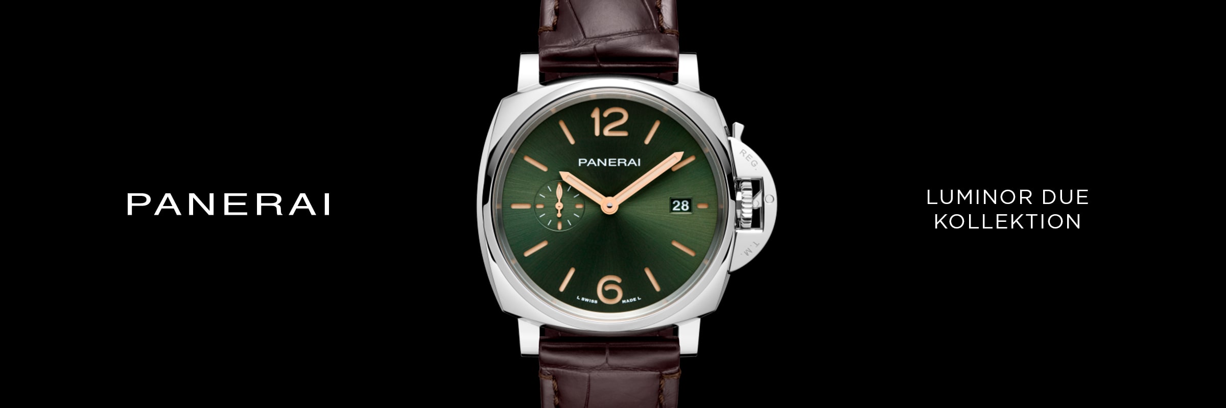2025 © Panerai Eine Panerai Luminor Due Uhr mit grünem Zifferblatt, braunem Lederarmband und silbernem Gehäuse ist auf einem schwarzen Hintergrund zentriert, mit "PANERAI" auf der linken Seite und "LUMINOR DUE KOLLEKTION" auf der rechten Seite, was den Stil der Panerai Luminor Due hervorhebt.