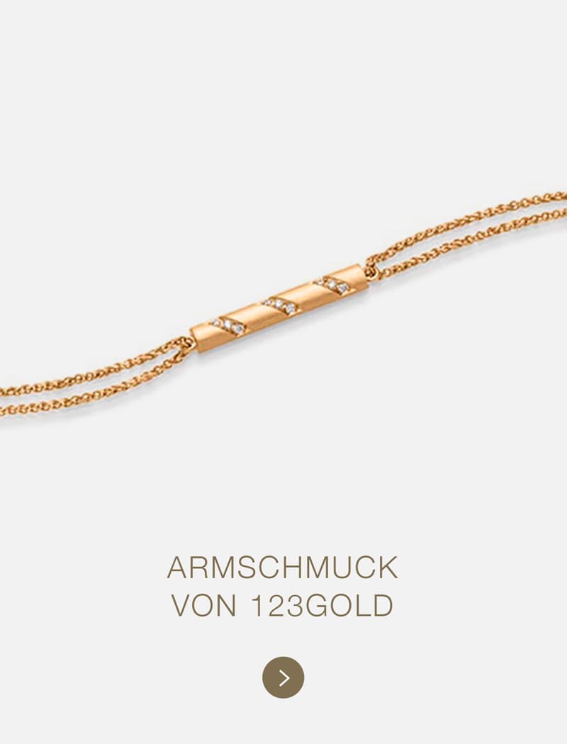 Ein zartes Goldarmband von 123GOLD mit einer dünnen Doppelkette und einem rechteckigen Steg mit diagonalen Streifen, die mit kleinen Diamanten besetzt sind. Der Text darunter lautet: "ARMSCHMUCK VON 123GOLD".