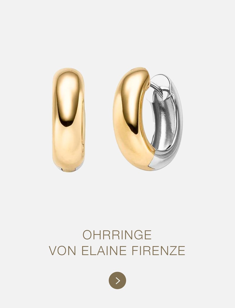 Zwei klobige Ohrringe von Elaine Firenze mit glatter Oberfläche - einer aus massivem Gold, der andere zur Hälfte aus Gold und zur Hälfte aus Silber - auf einem schlichten hellen Hintergrund. Der Text darunter lautet "OHRRINGE VON ELAINE FIRENZE.