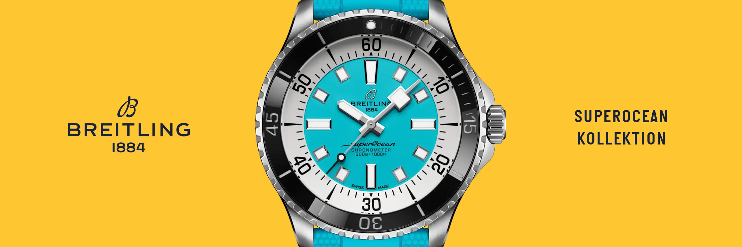 2025 © BREITLING Nahaufnahme einer Breitling Superocean Uhr mit blauem Zifferblatt und Armband vor gelbem Hintergrund. Auf der linken Seite steht "Breitling 1884", während auf der rechten Seite "Superocean Kollektion" diese kultige Breitling Superocean Serie hervorhebt.